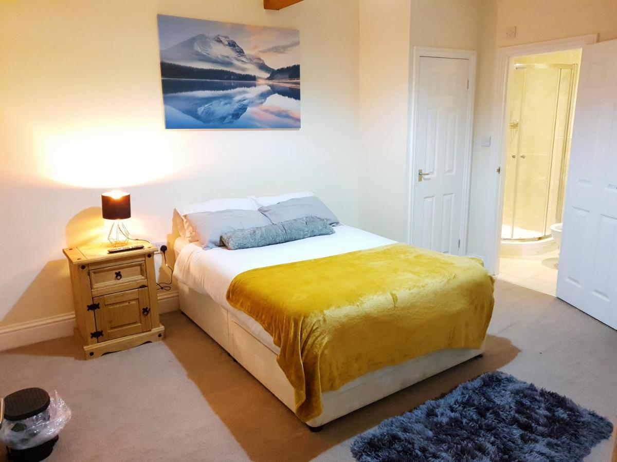 Hotel Highfields Town House Huddersfield Esterno foto